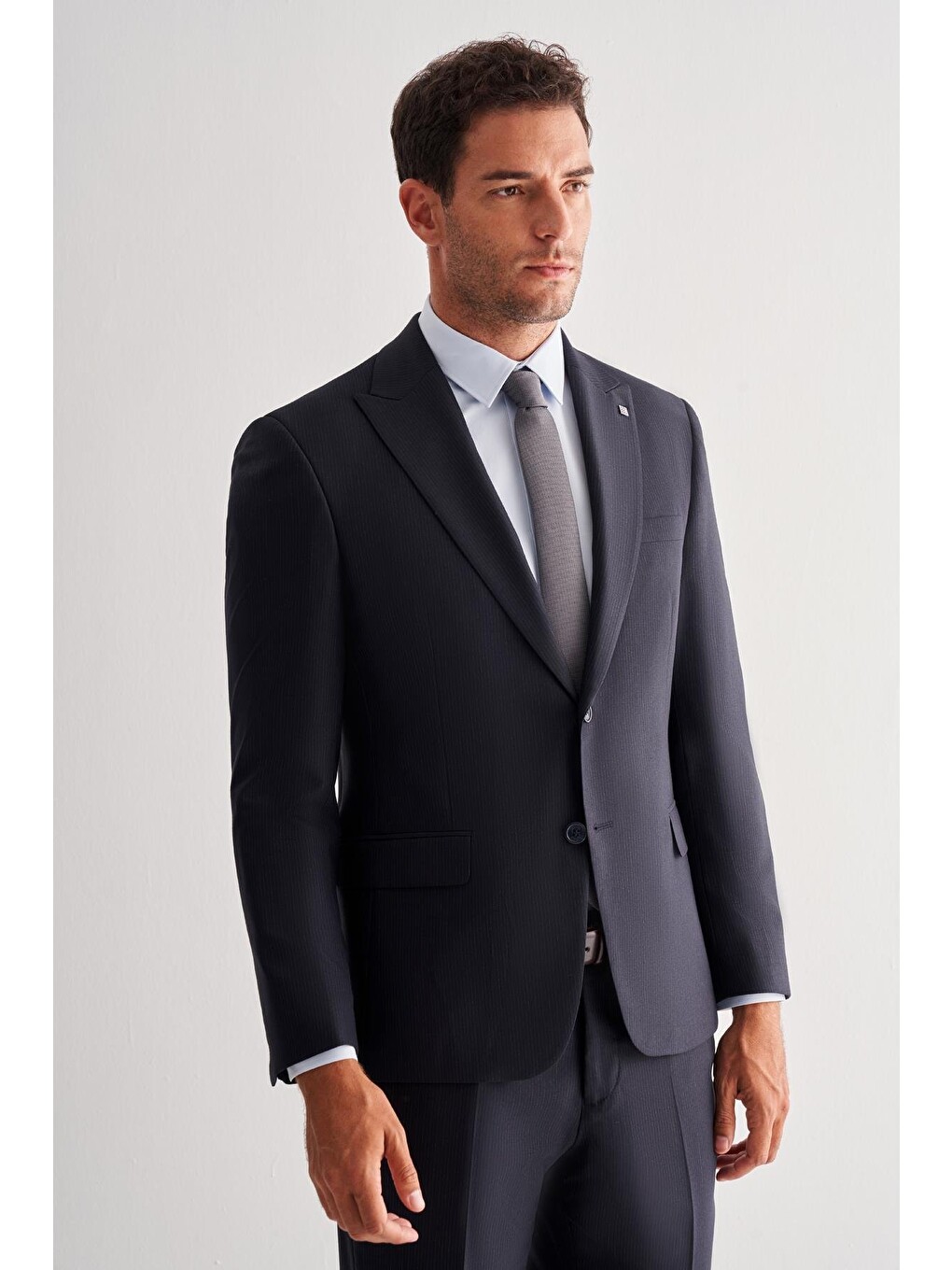 Koyu Lacivert Kırlangıç Yaka Tam Astar 6 Drop Slim Fit Esnek Takım Elbise 1001255156