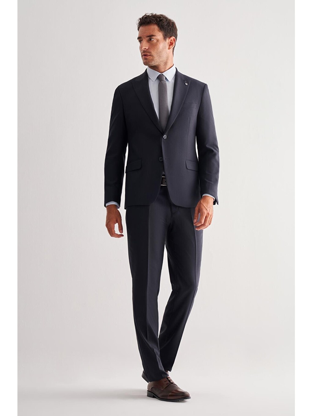 Koyu Lacivert Kırlangıç Yaka Tam Astar 6 Drop Slim Fit Esnek Takım Elbise 1001255156-2