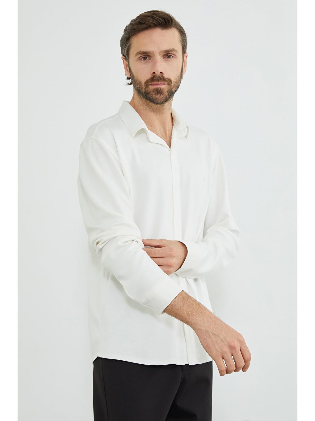 Beyaz Baskılı Uzun Kol Modal Kumaş Gömlek-1