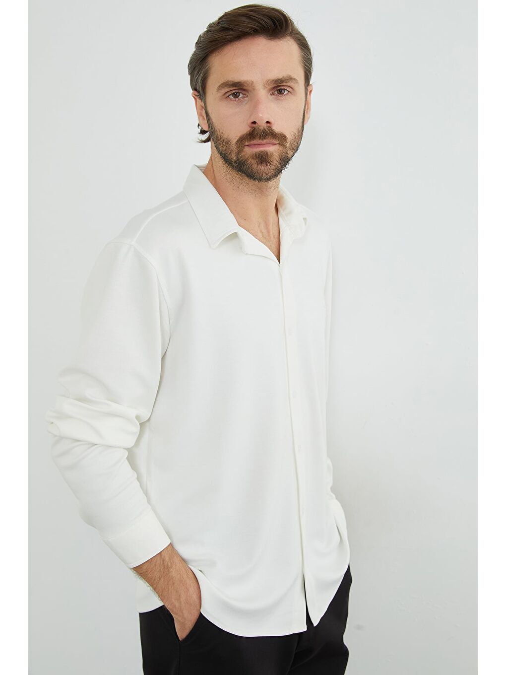 Beyaz Baskılı Uzun Kol Modal Kumaş Gömlek-4