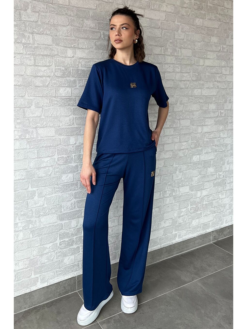 Lacivert Kadın Gold Toka Detaylı Tişört Pantolon İkili Takım-1