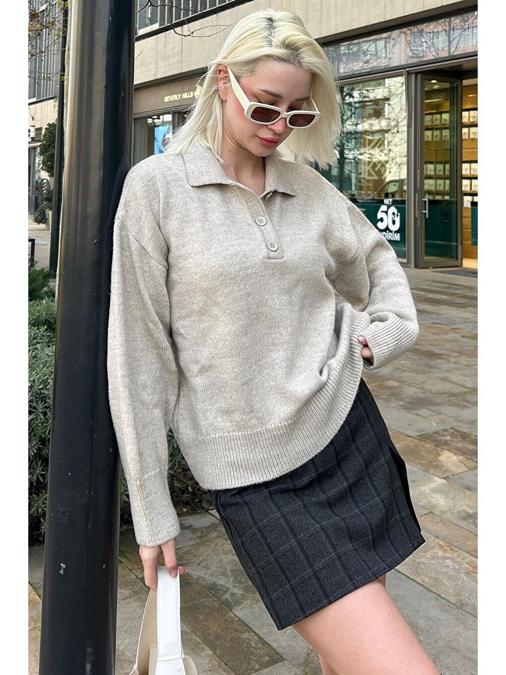 Bej Düğmeli Polo Yaka Kadın Kazak Mg2307-4