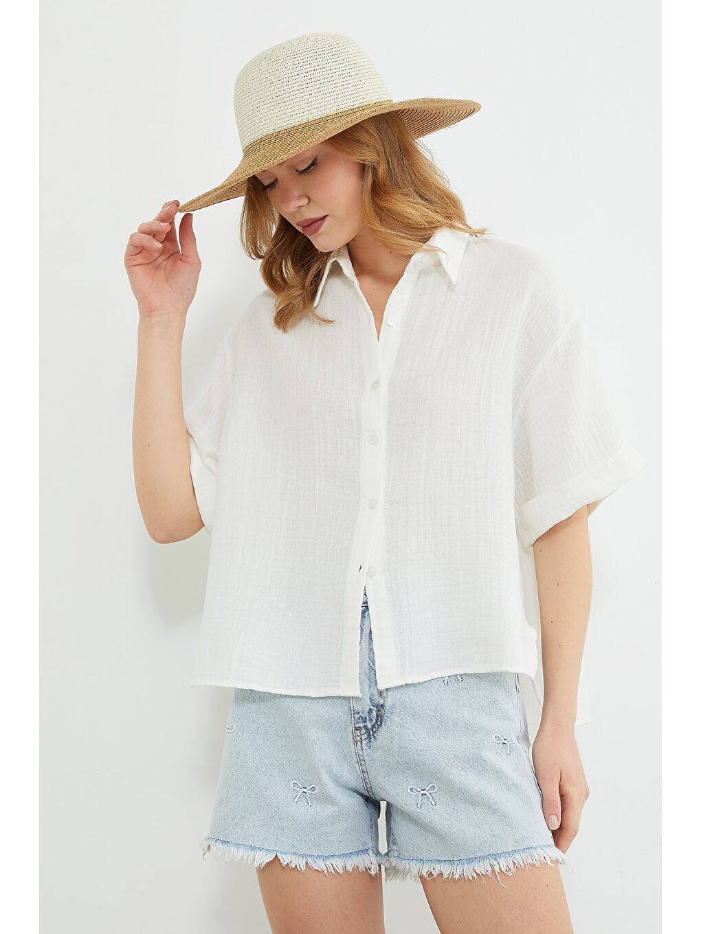 Beyaz Basic Kolu Katlı Müslin Kumaş Salaş Gömlek-2