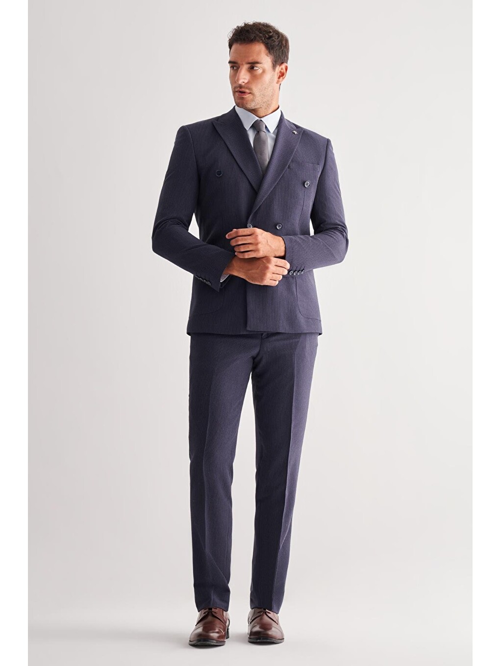 Koyu Lacivert Kılıç Yaka Tam Astar 6 Drop Slim Fit Esnek Kruvaze  Takım Elbise 1001255155-2
