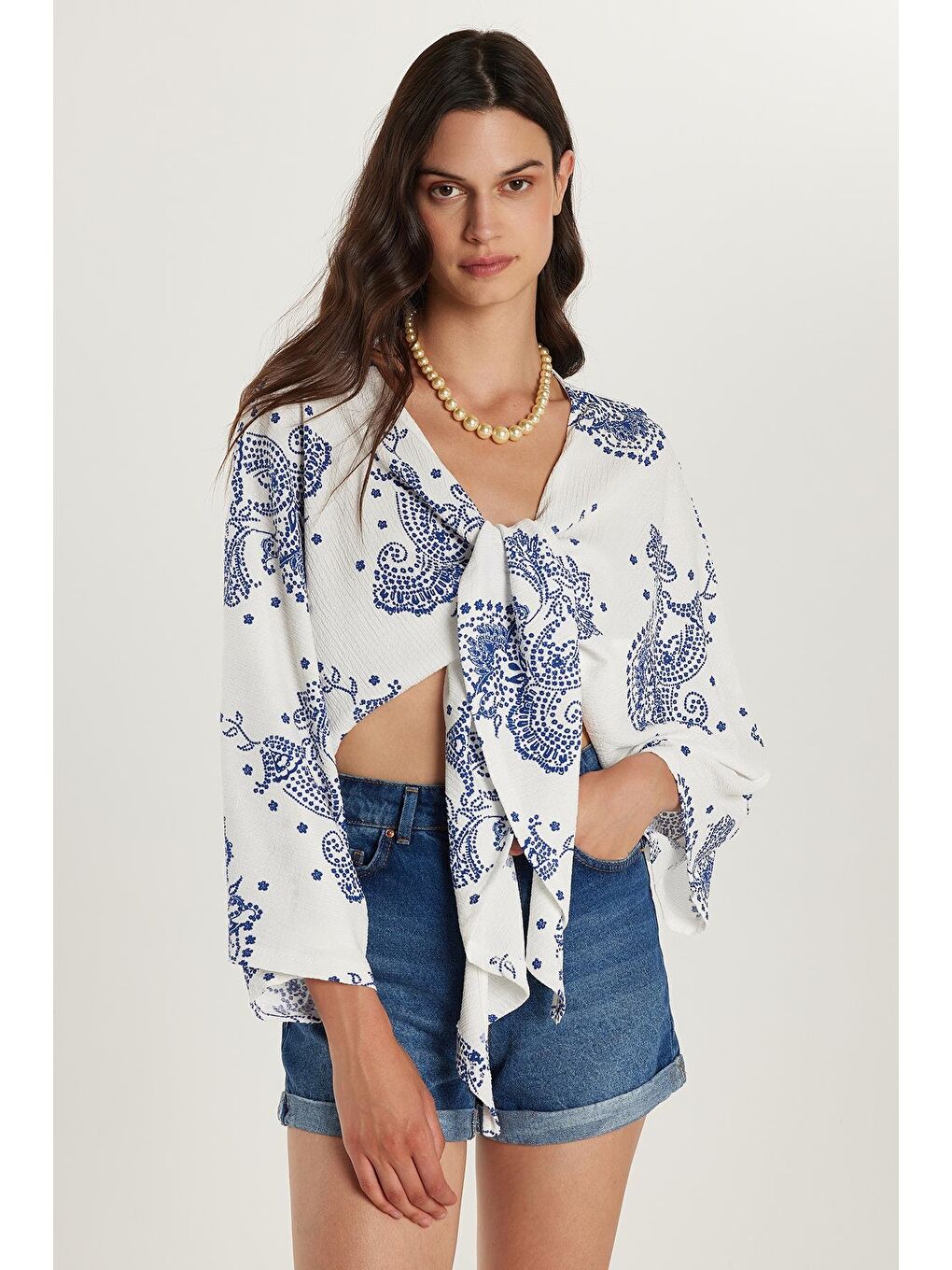 Karışık Kadın Slim Fit Dar Kesim V Yaka Önü Bağlama Detaylı Bluz-1