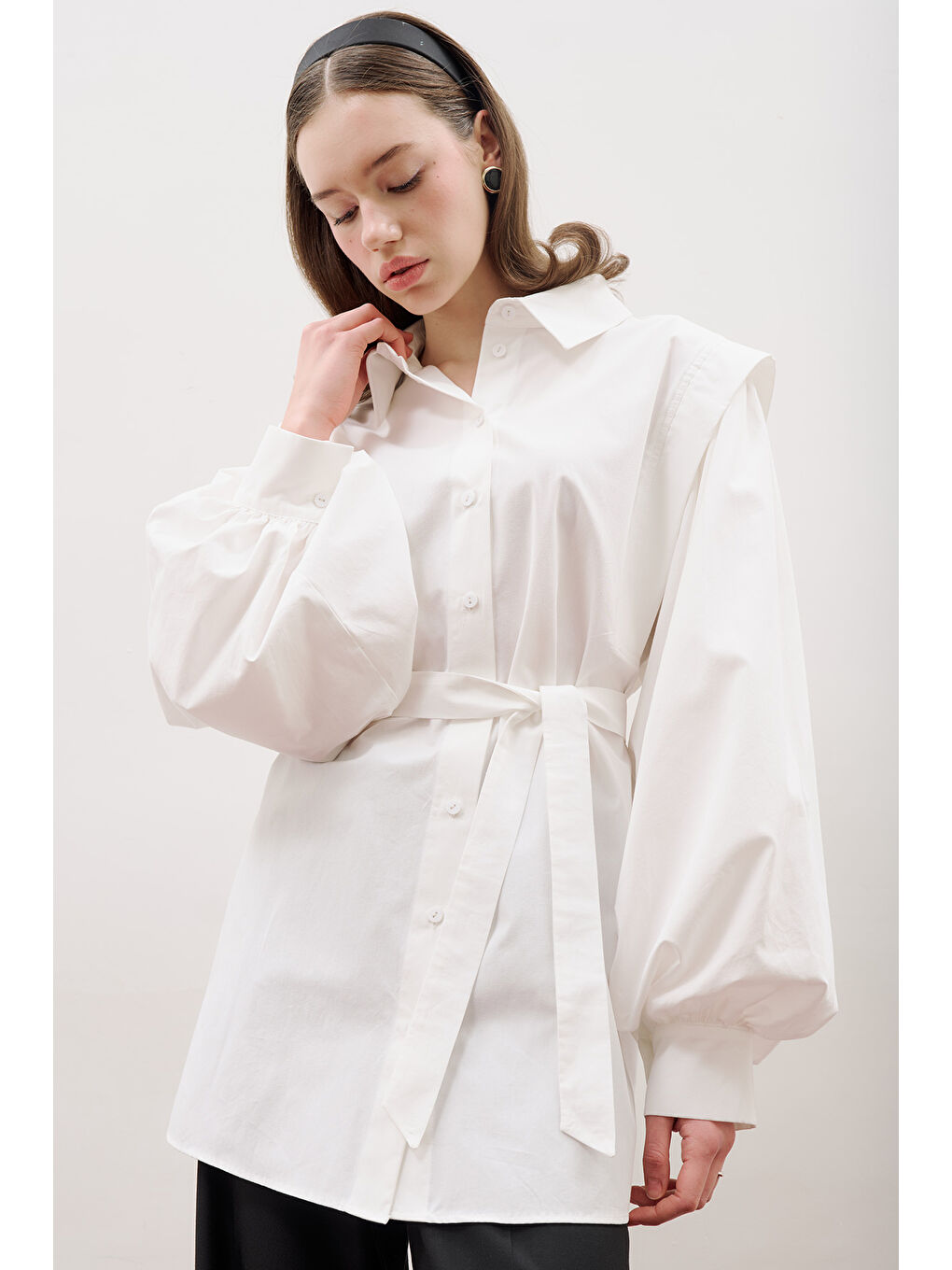 Nora Tasarım Gömlek Ekru
