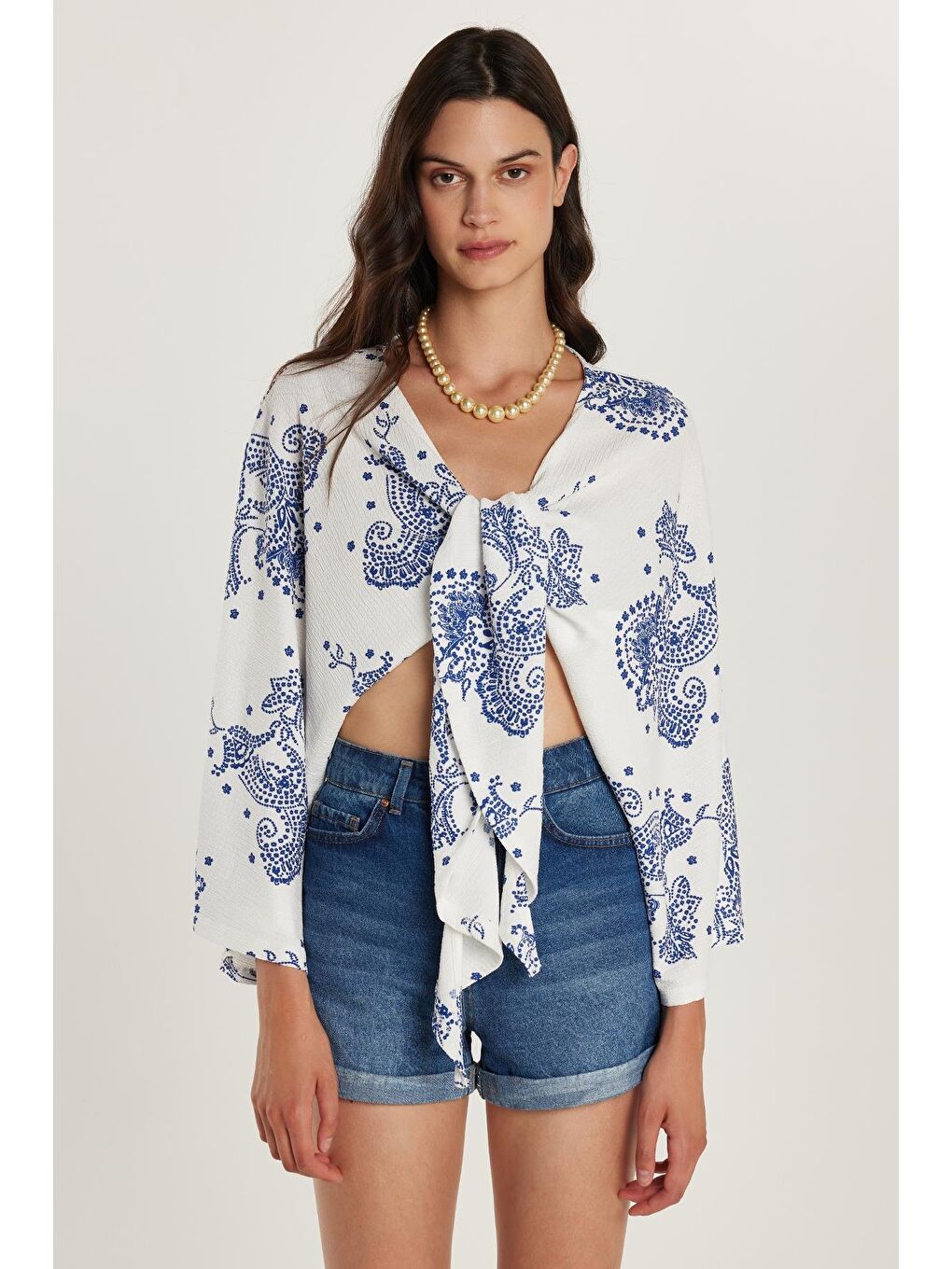 Karışık Kadın Slim Fit Dar Kesim V Yaka Önü Bağlama Detaylı Bluz-3