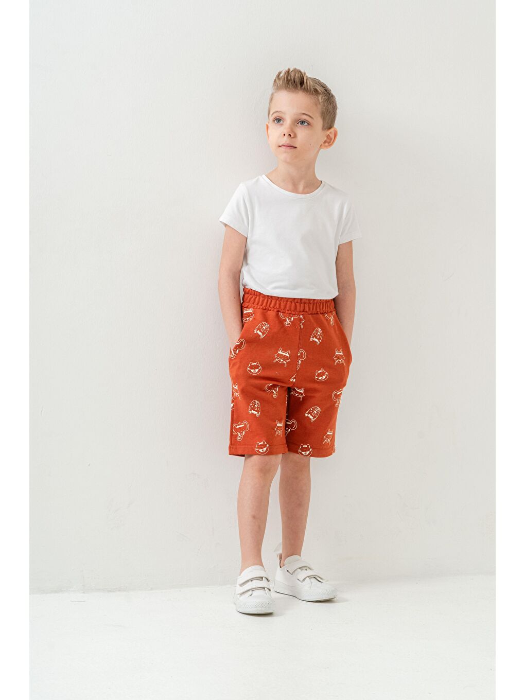 Kahverengi Tüm Alan Kedi Baskılı Erkek Çocuk Şort-4