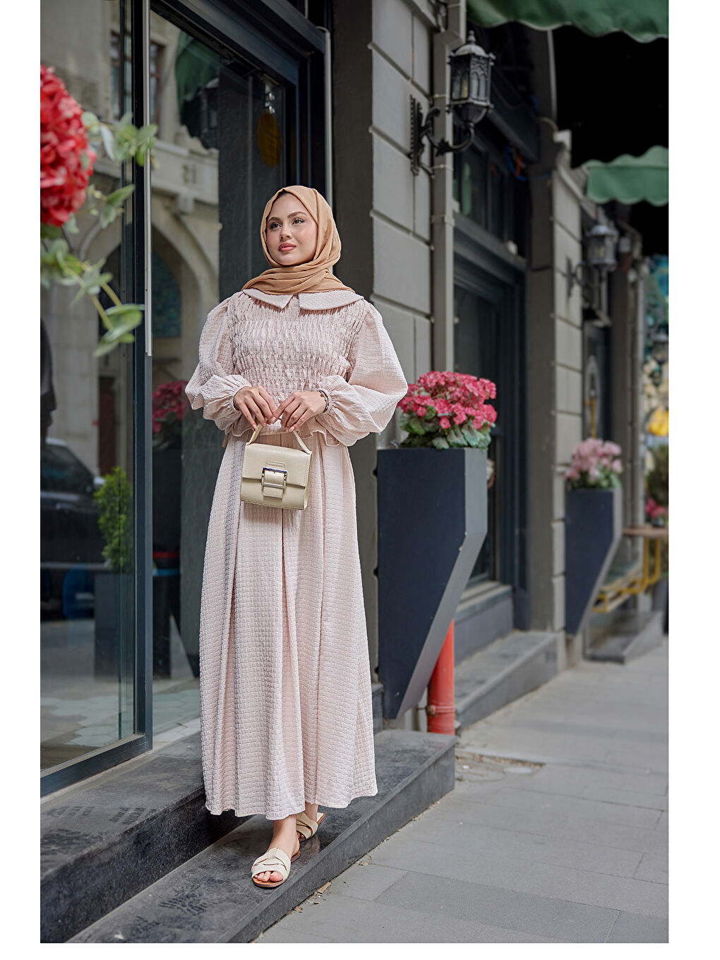 Pembe Kadın Bebe Yaka Üstü Lastikli Takım Pudra-1