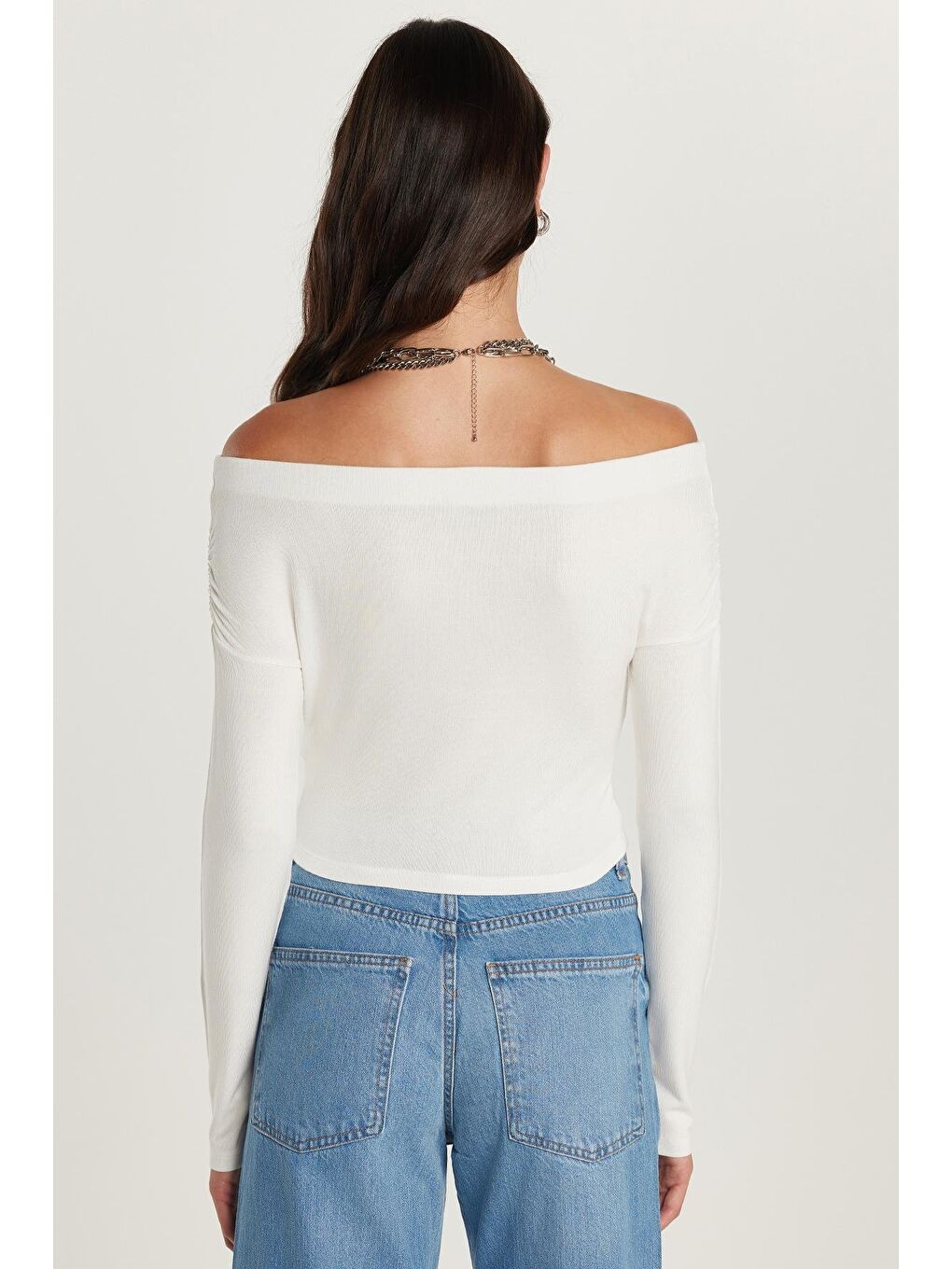 Kadın Slim Fit Dar Kesim Kayık Yaka Viskon Ekru Bluz-4