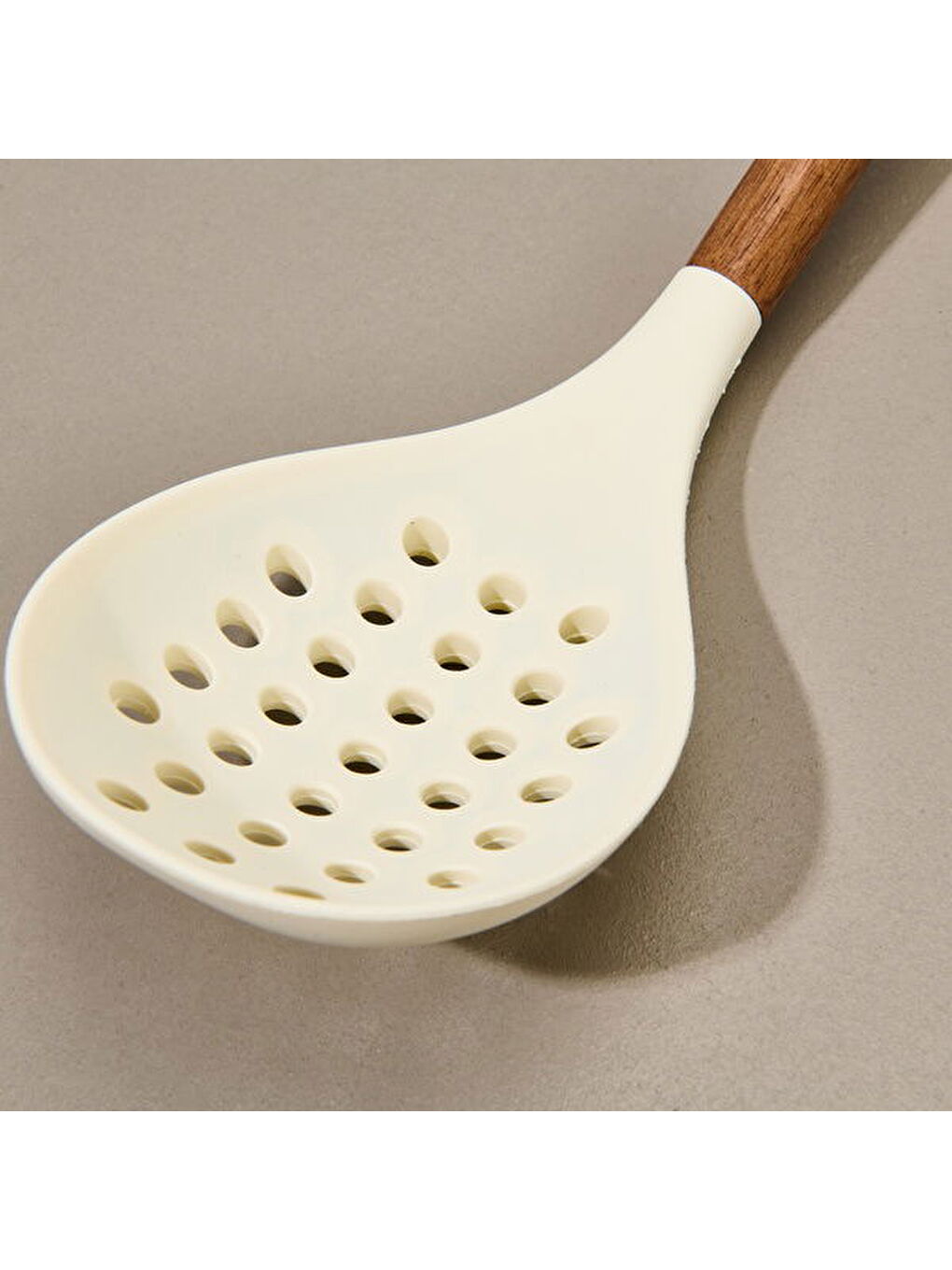 Akasya Saplı Silikon Kevgir - Kahverengi / Krem-3