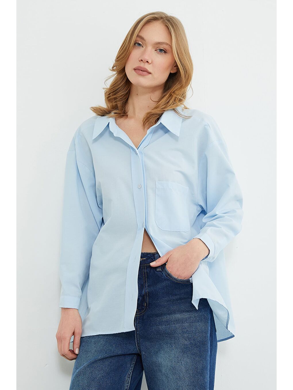 Mavi Basic Tek Cepli Oversize Gömlek