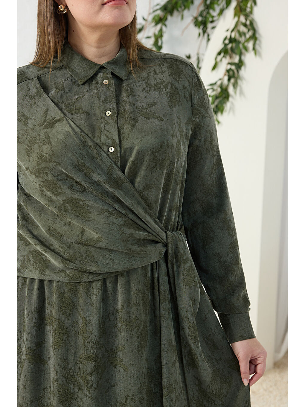 Haki Jakarlı Bağlama Detaylı Elbise-4