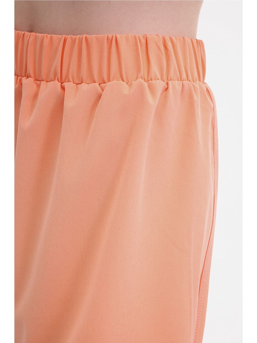 W-MIU RUNNING SHORT 5FX Turuncu Kadın Şort-3