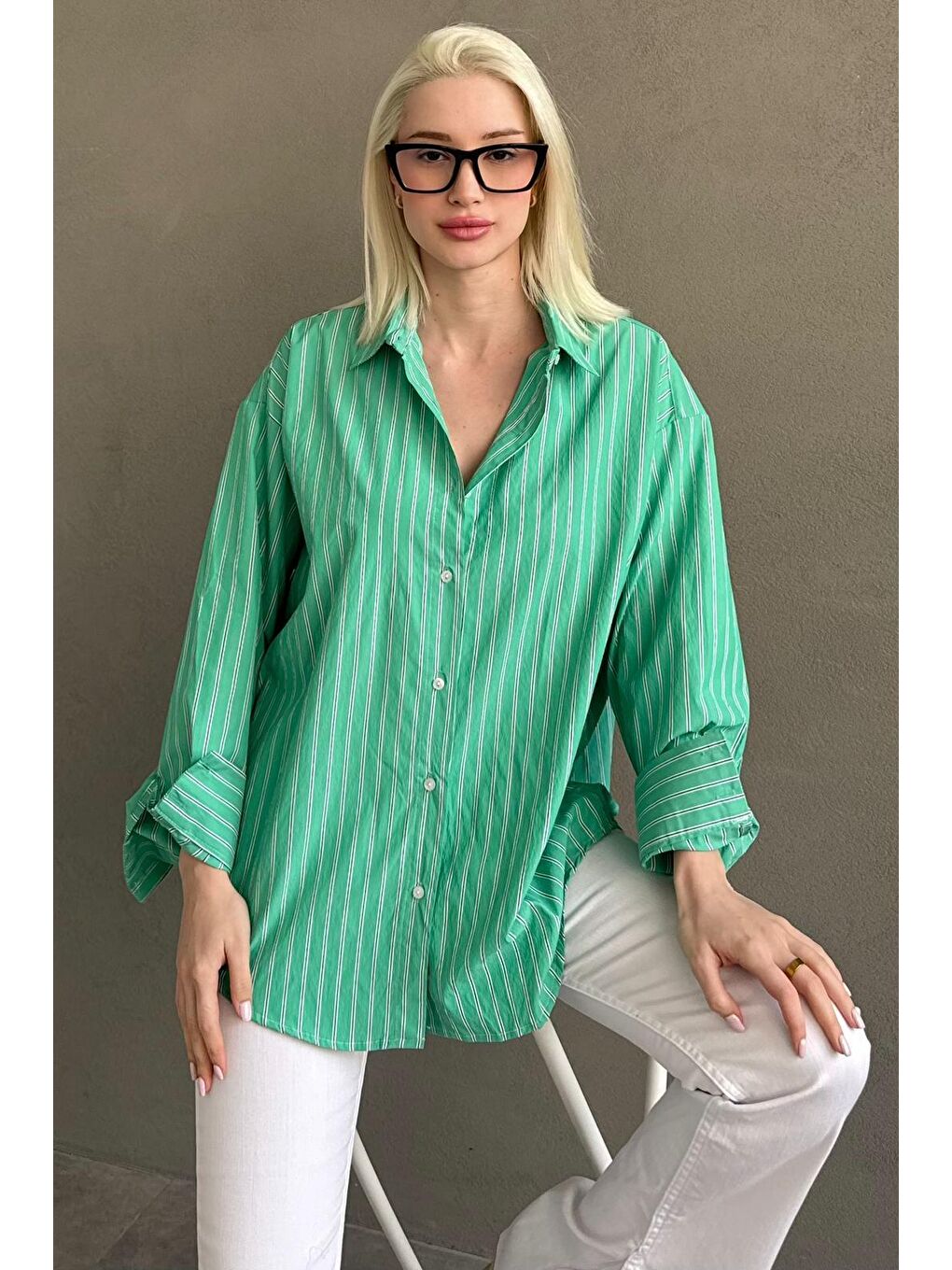 Mint Yeşili Çizgili Regular Kesim Kadın Gömlek Mg2610-3