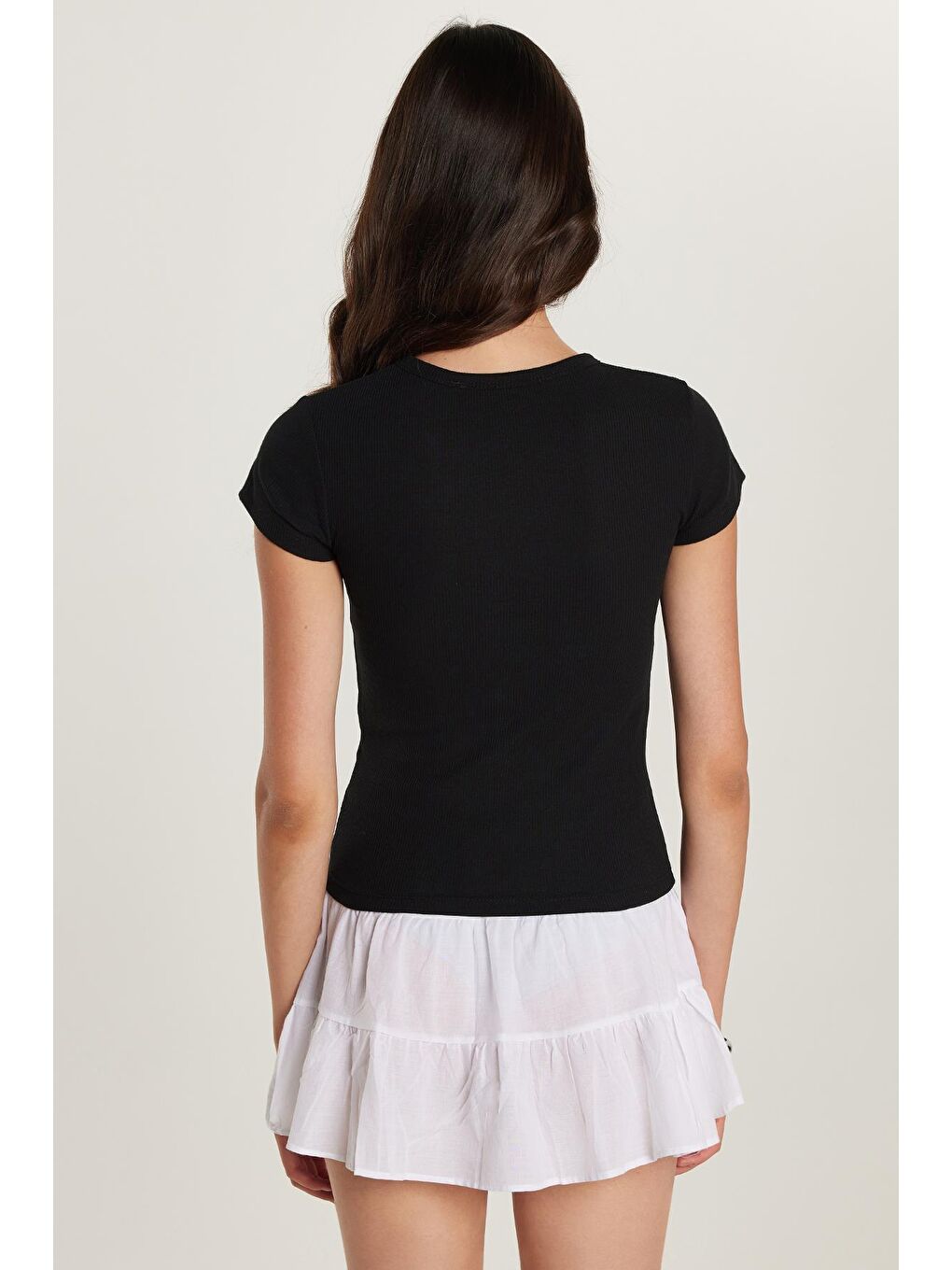 Kadın Slim Fit Dar Kesim Bisiklet Yaka Modal Kumaş Siyah Bluz-4