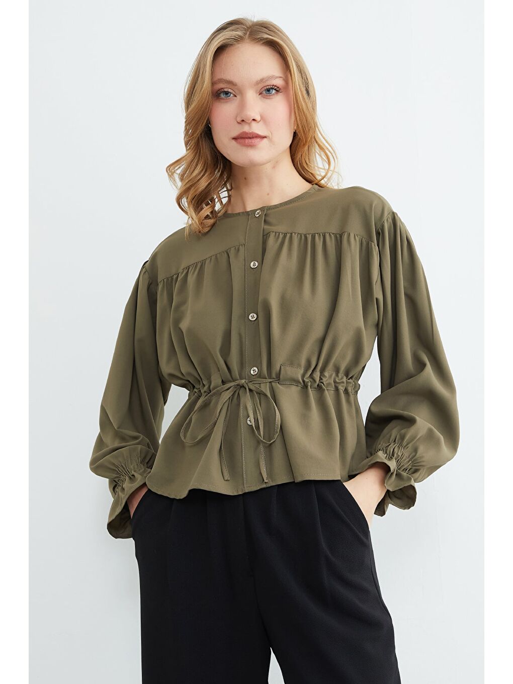 Haki Önü Bağlamalı Kolu Gipeli Salaş Gömlek