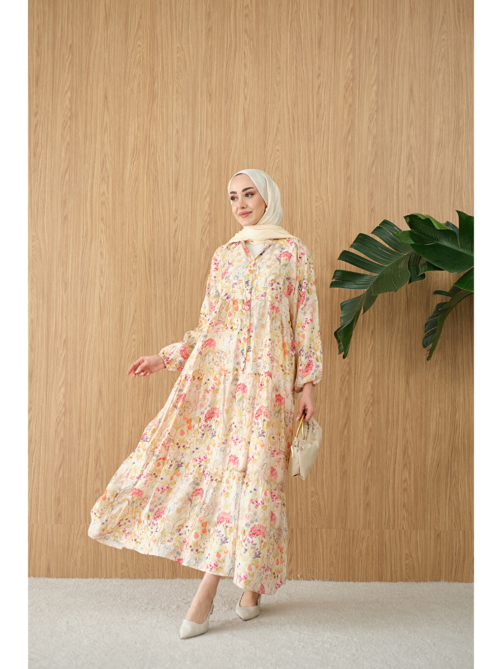 Ekru Kadın Yeni Bahar Desenli Elbise Krem-4