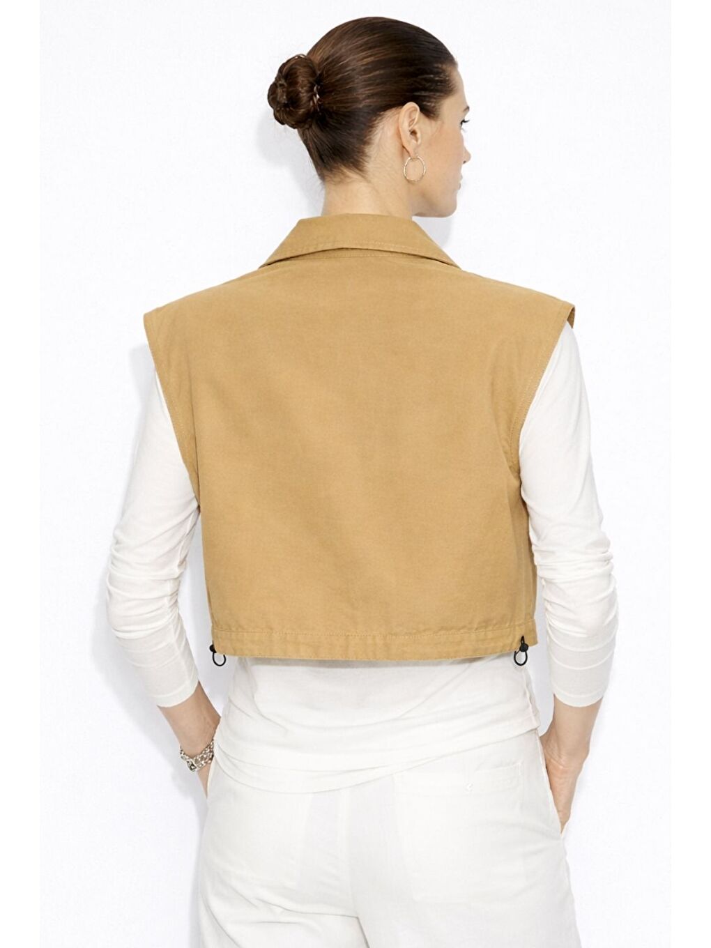 Kahverengi Büyük Torba Cepli Büzgülü Camel Pamuklu Yelek-2