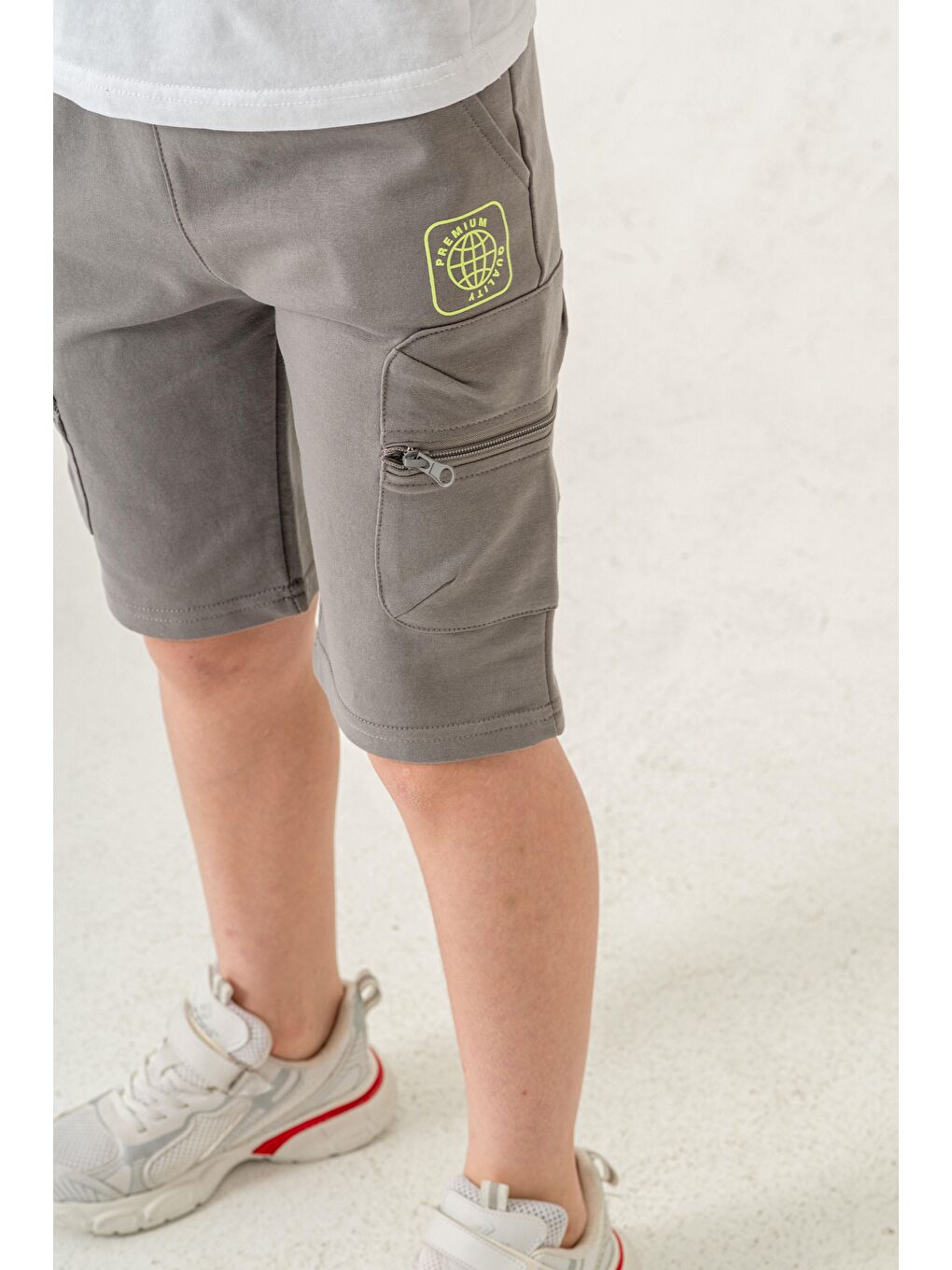 Gri Premium Quality Baskılı Erkek Çocuk Şort-6