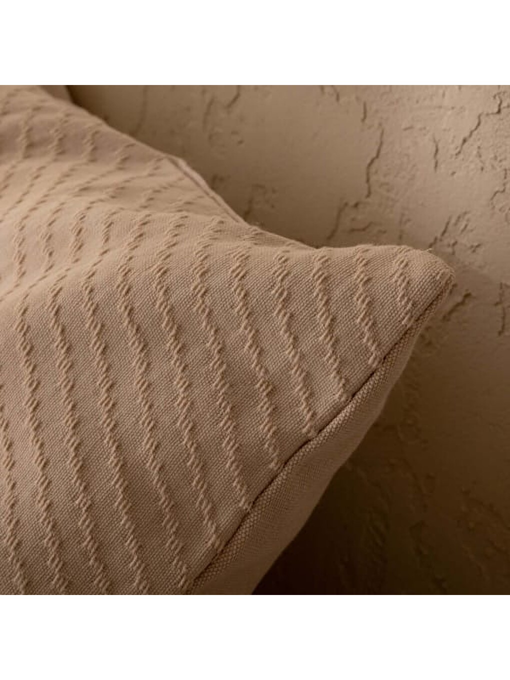 Bej Soft Cruz Kırlent - Ekru - 30x50 cm-2