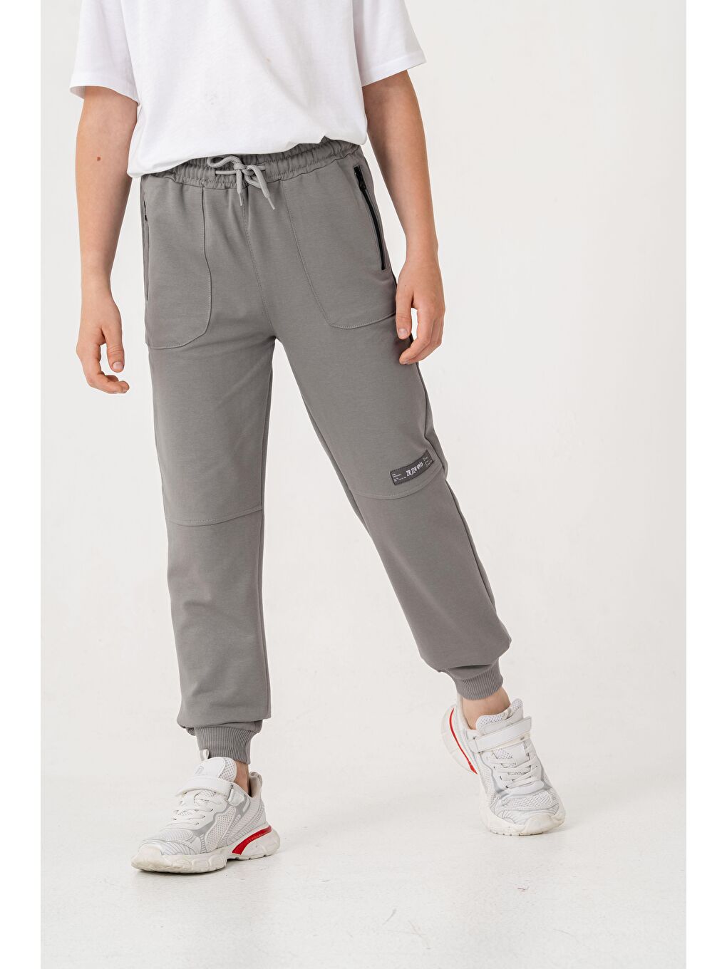 Gri Paça Ribanalı Cep Fermuarlı Erkek Çocuk Eşofman Alt-3