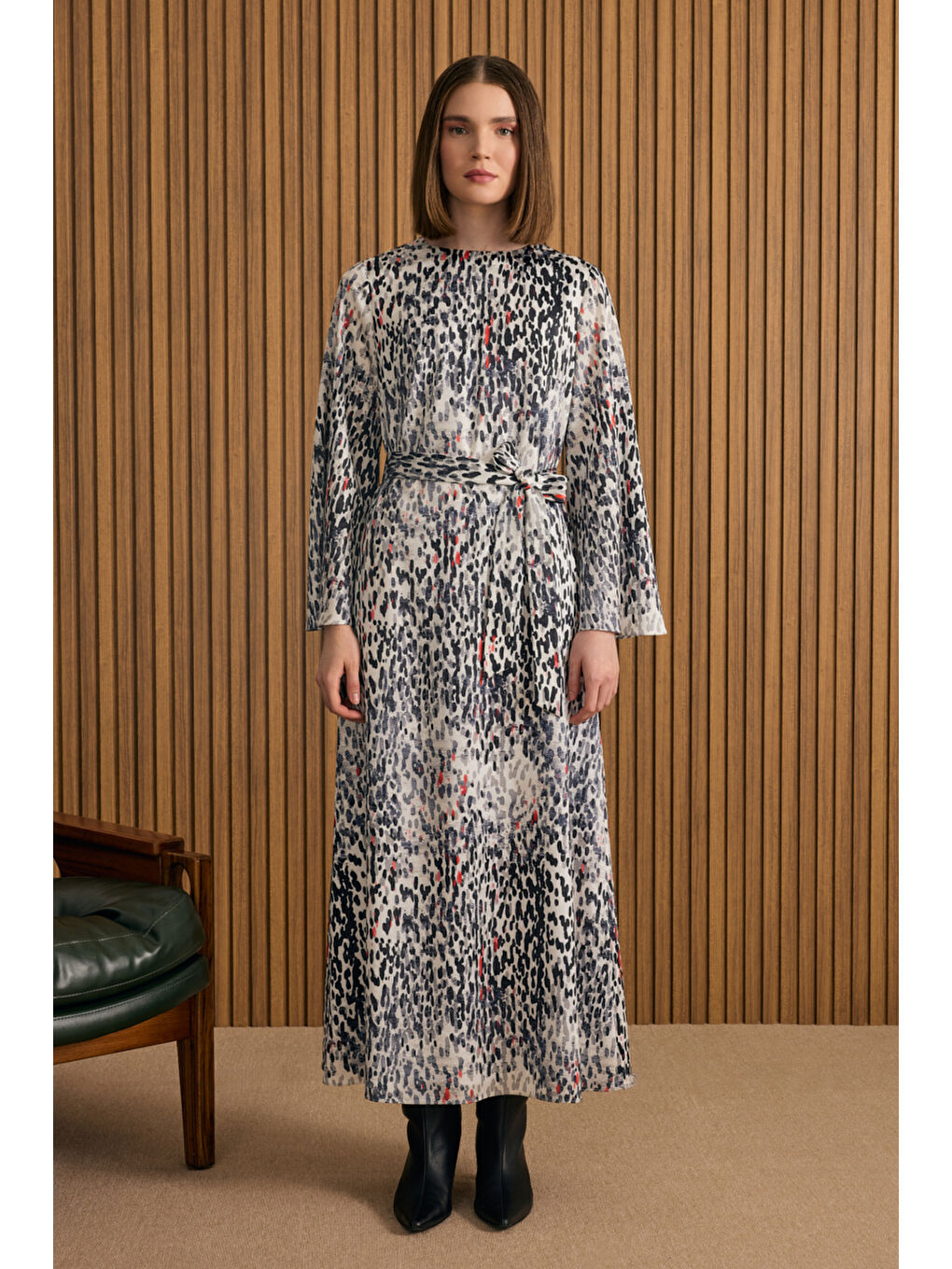 Siyah Leopar Desenli Elbise-3
