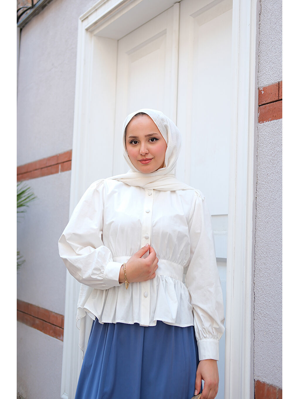 Kadın Beli Büzgü Detaylı Gömlek Beyaz