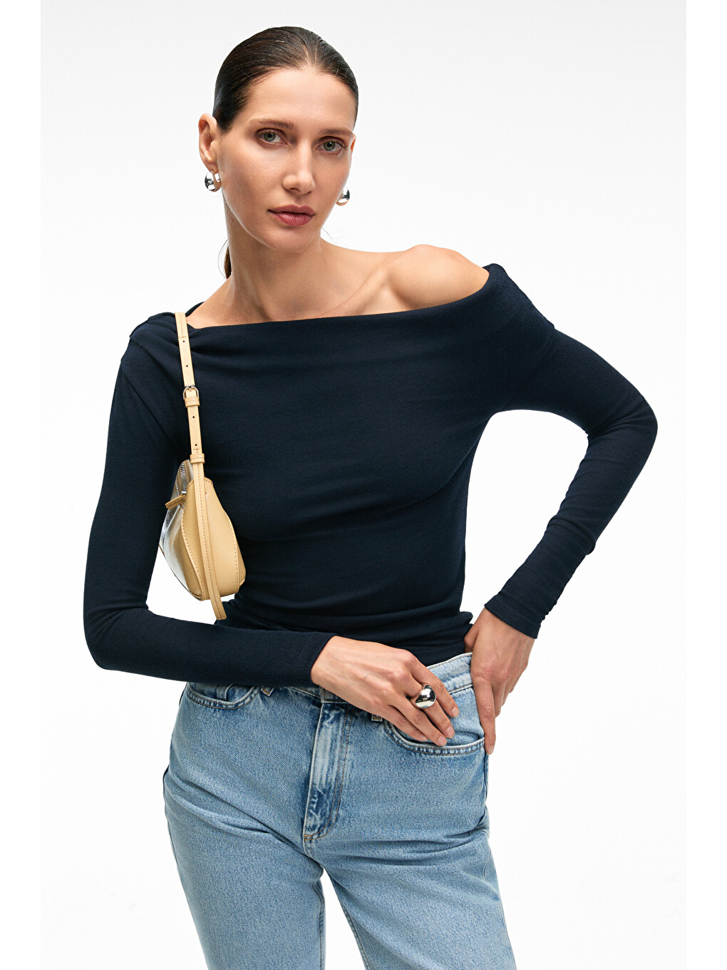 Olıvıenn Kadın Omuzu Açık Asimetrik Yakalı Uzun Kollu Slim Fit Lacivert Bluz-2