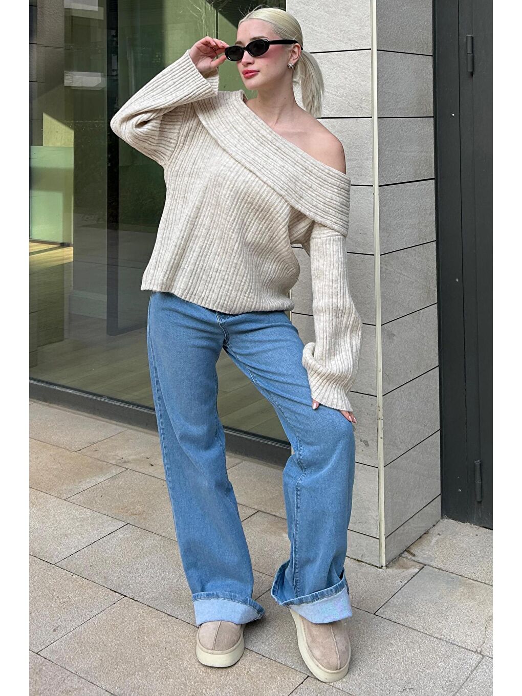 Ekru Madonna Yaka Kadın Kazak Mg2274-4