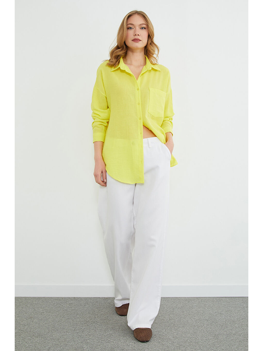 Sarı Basic Tek Cepli Oversize Gömlek-3