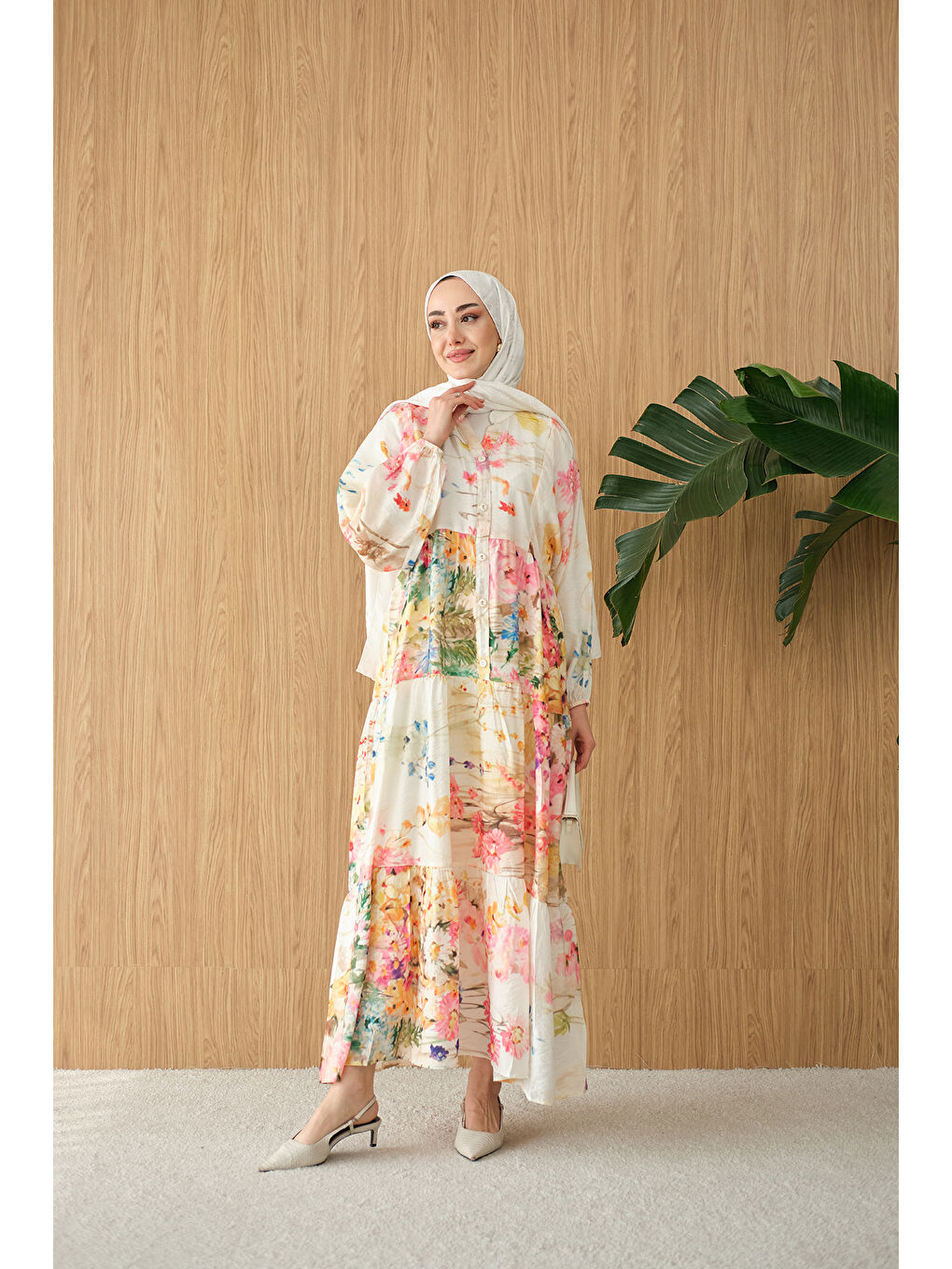 Ekru Kadın Sulu Boya Desen Elbise Krem