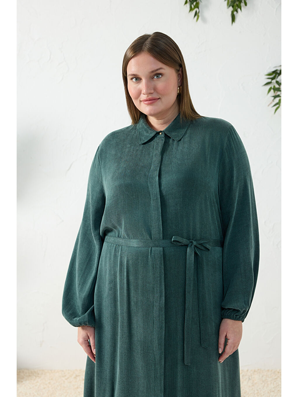 Yeşil Lastikli Gömlek Yaka Elbise-3