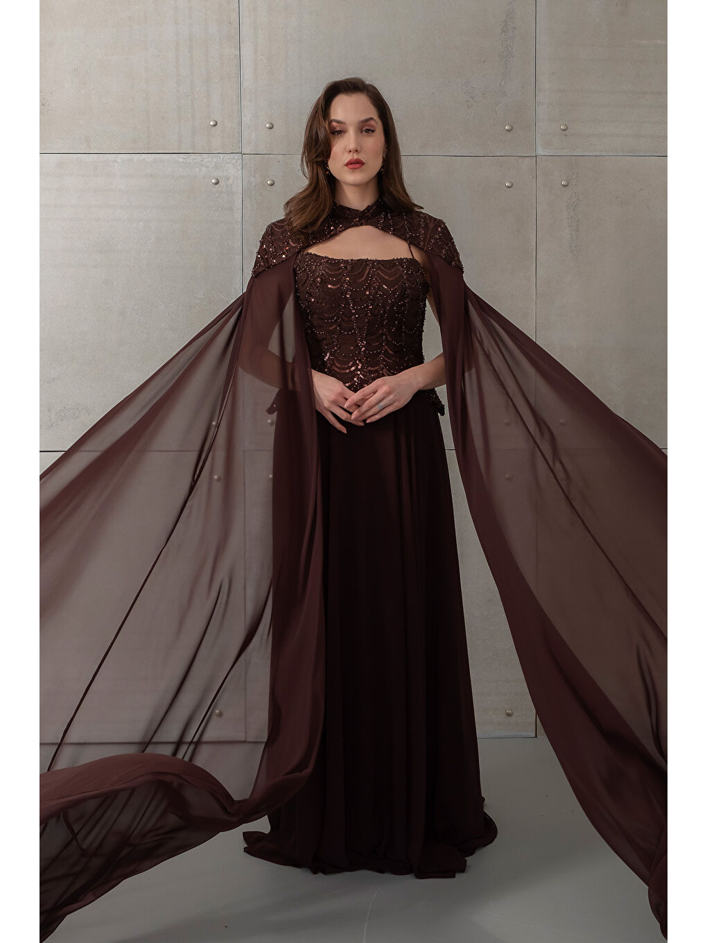 Kadın Kahverengi Şallı Uzun Kol Peplum Detay Uzun Abiye Elbise