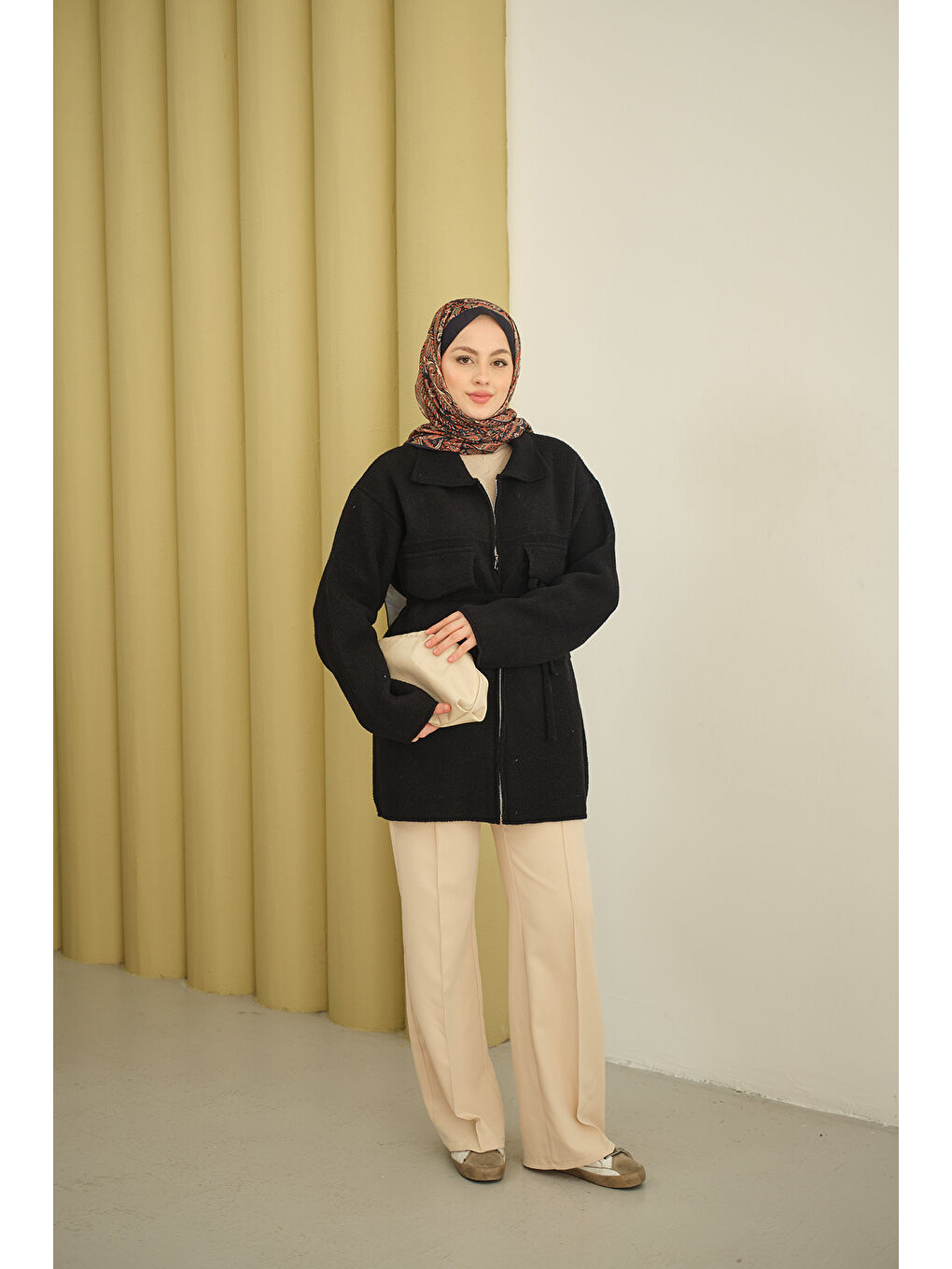 Kadın Cepli Keçe Hırka Siyah-1