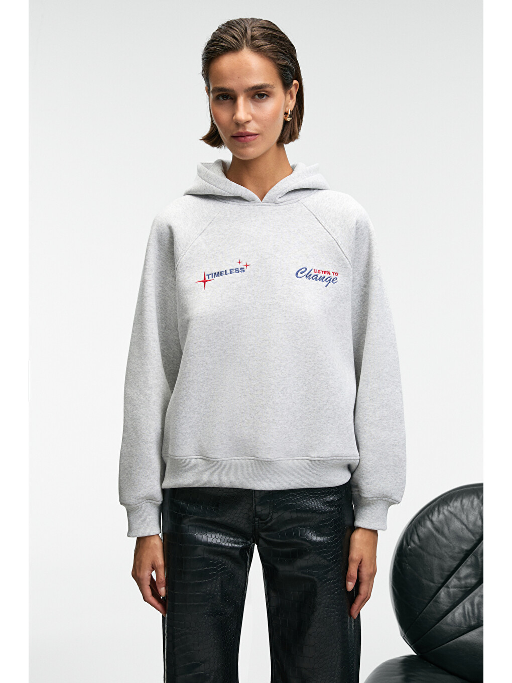 Orınque Kadın Kapüşonlu Baskı Ve Nakış Detaylı Oversize Gri Melanj Sweatshirt