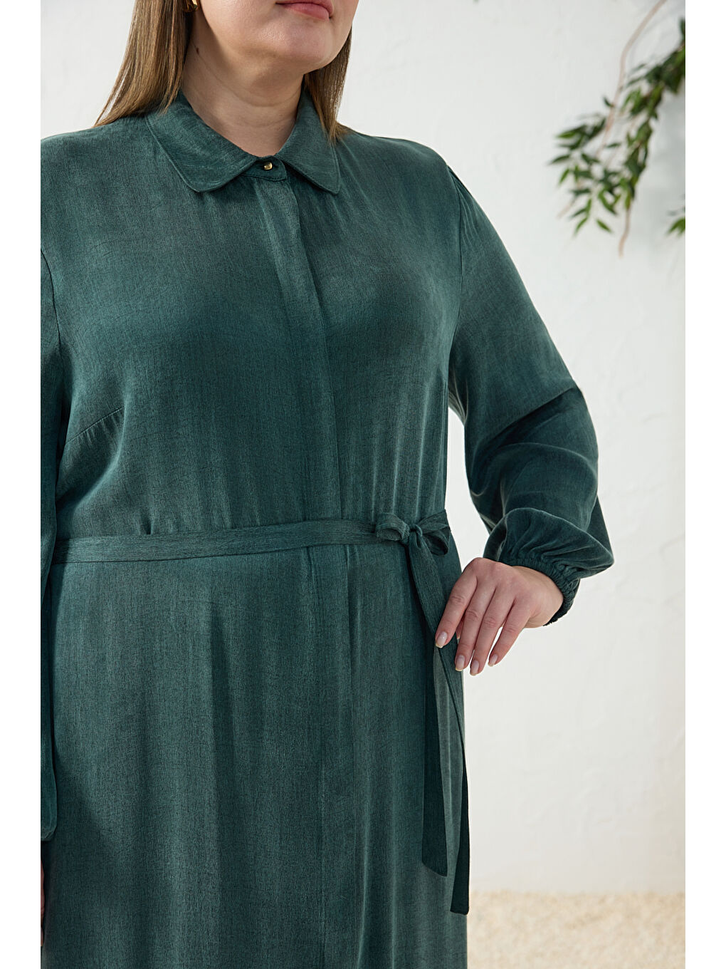 Yeşil Lastikli Gömlek Yaka Elbise-5