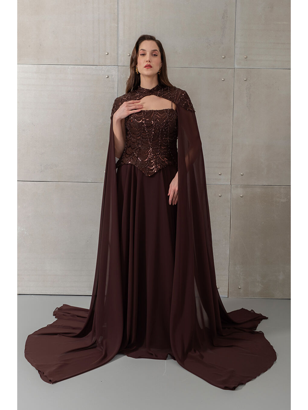 Kadın Kahverengi Şallı Uzun Kol Peplum Detay Uzun Abiye Elbise-1