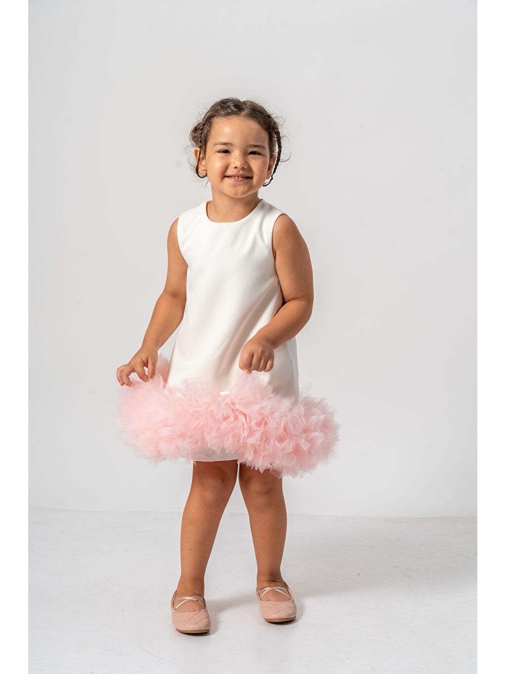Beyaz Kız Çocuk Pamuklu Ekru Pembe Tül Fırfırlı Kolsuz Elbise - Katlı Etek Detaylı-1