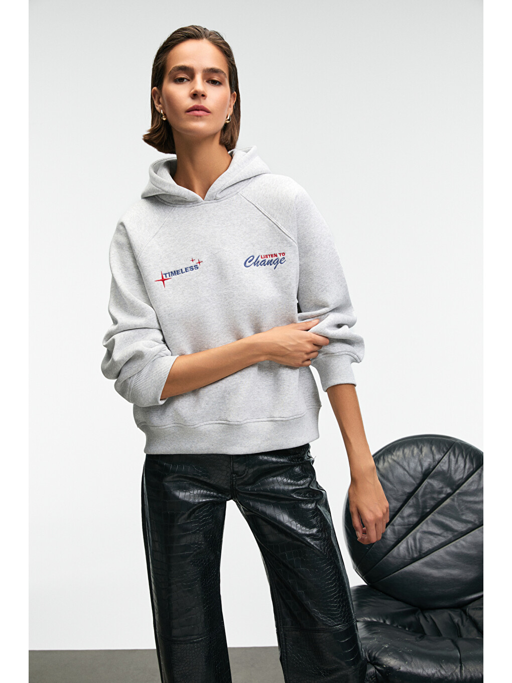 Orınque Kadın Kapüşonlu Baskı Ve Nakış Detaylı Oversize Gri Melanj Sweatshirt-3