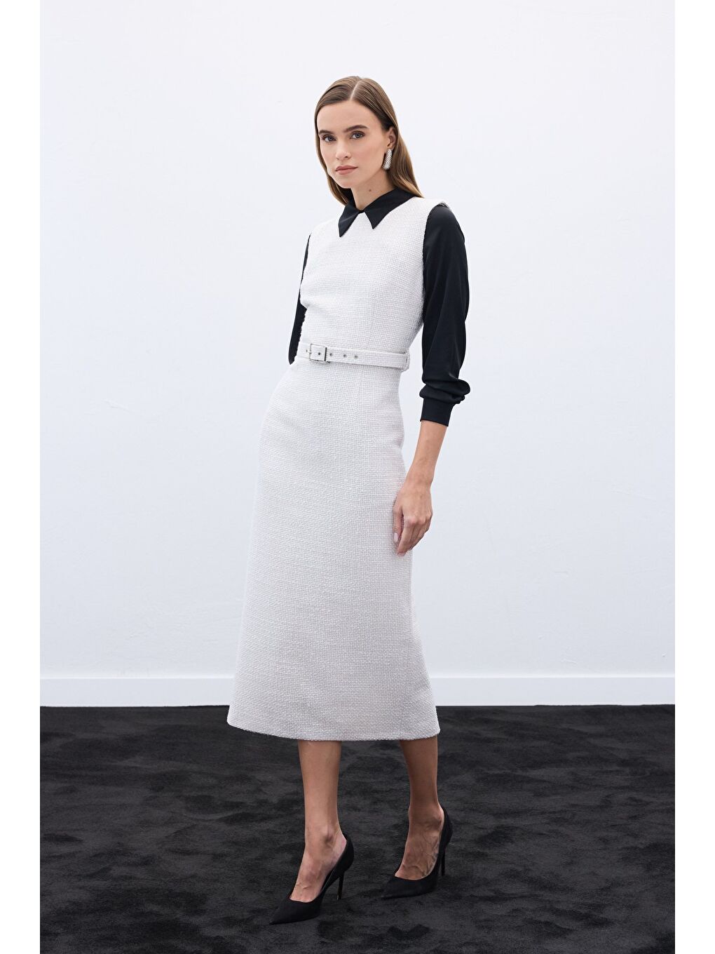 Bej Kemerli Tüvit Elbise - Taş-1