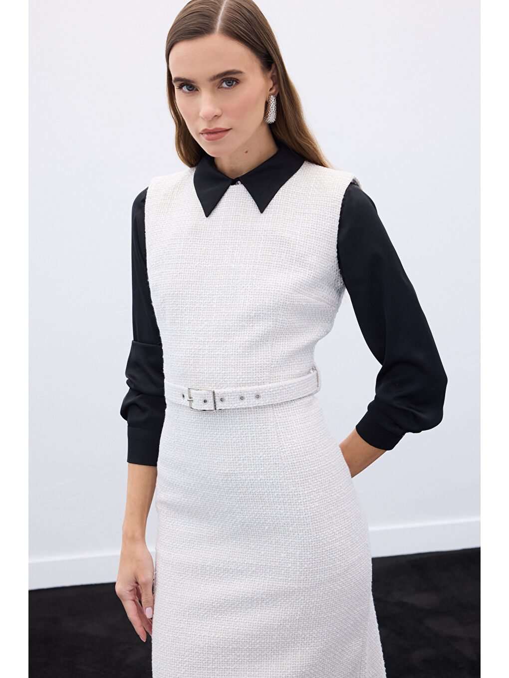 Bej Kemerli Tüvit Elbise - Taş-5