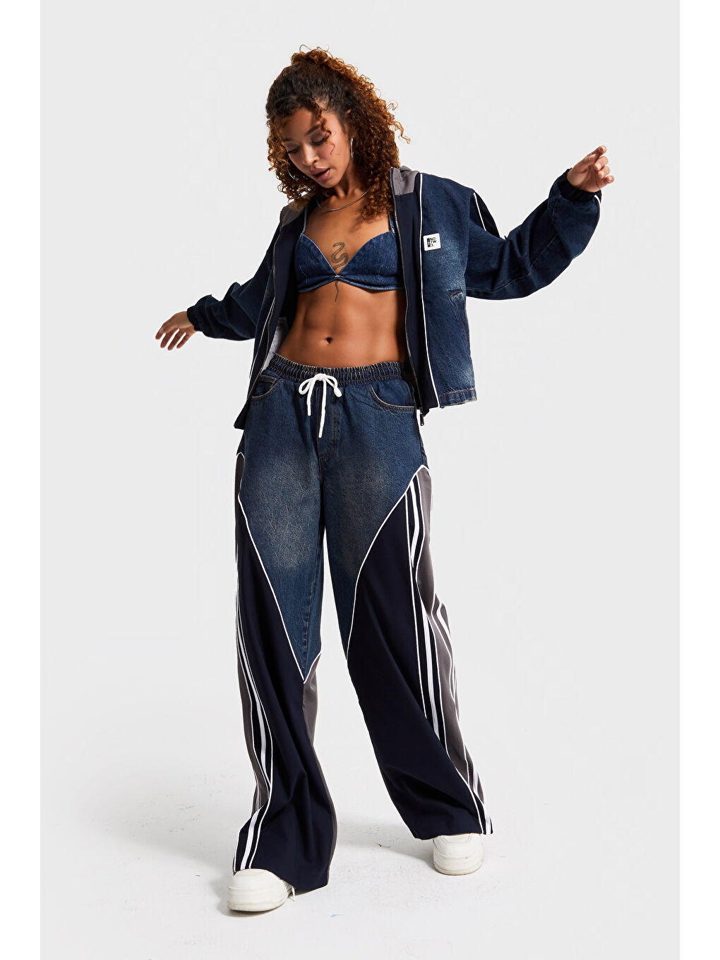 Lacivert Kadın Jean Laci Renk Denim Dokuma Çift Parça Kumaş Oversize Kapüşonlu Tasarım Denim Ceket-3