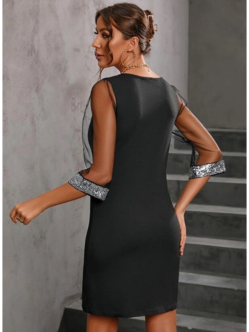 Siyah Kadın Uzun Kollu V Yaka Ve Kol Ucu Pul Payet Krep Elbise-3