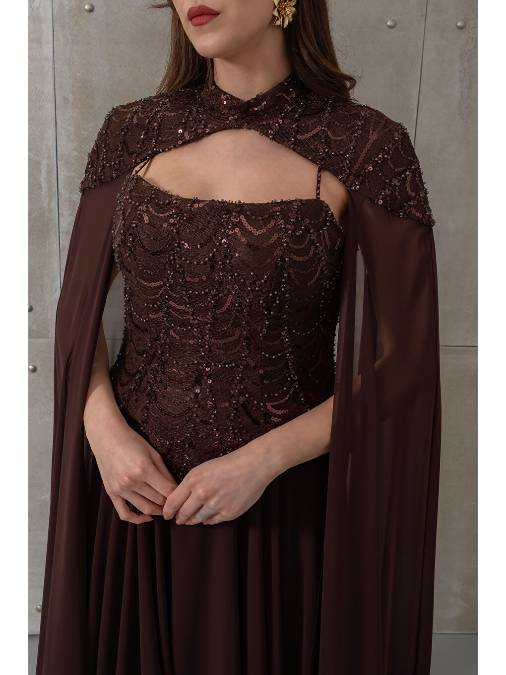 Kadın Kahverengi Şallı Uzun Kol Peplum Detay Uzun Abiye Elbise-3