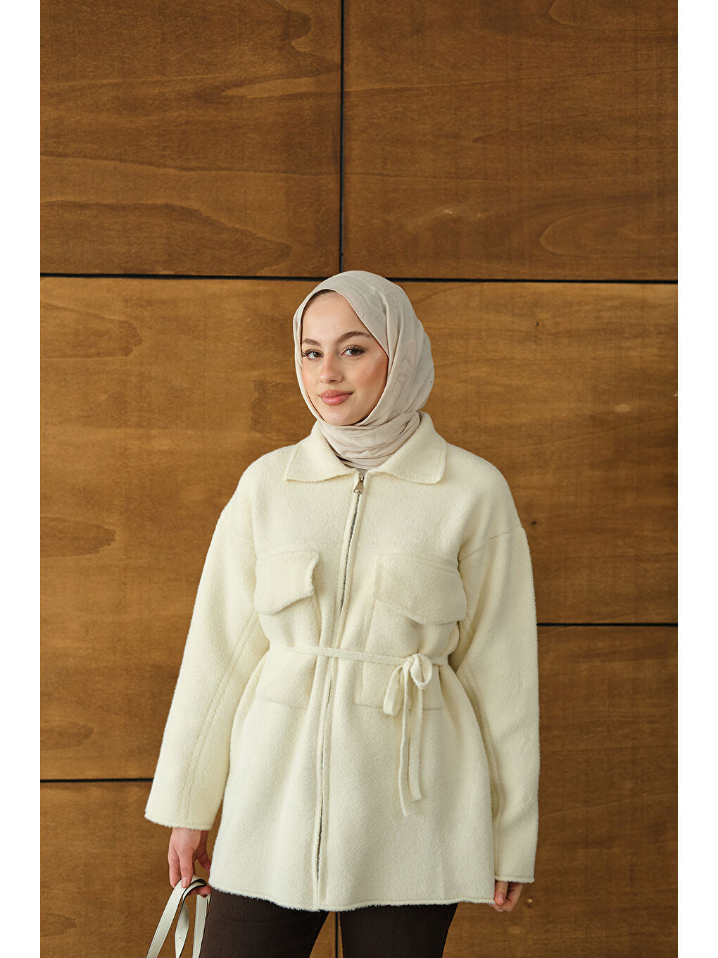 Ekru Kadın Cepli Keçe Hırka Krem-4