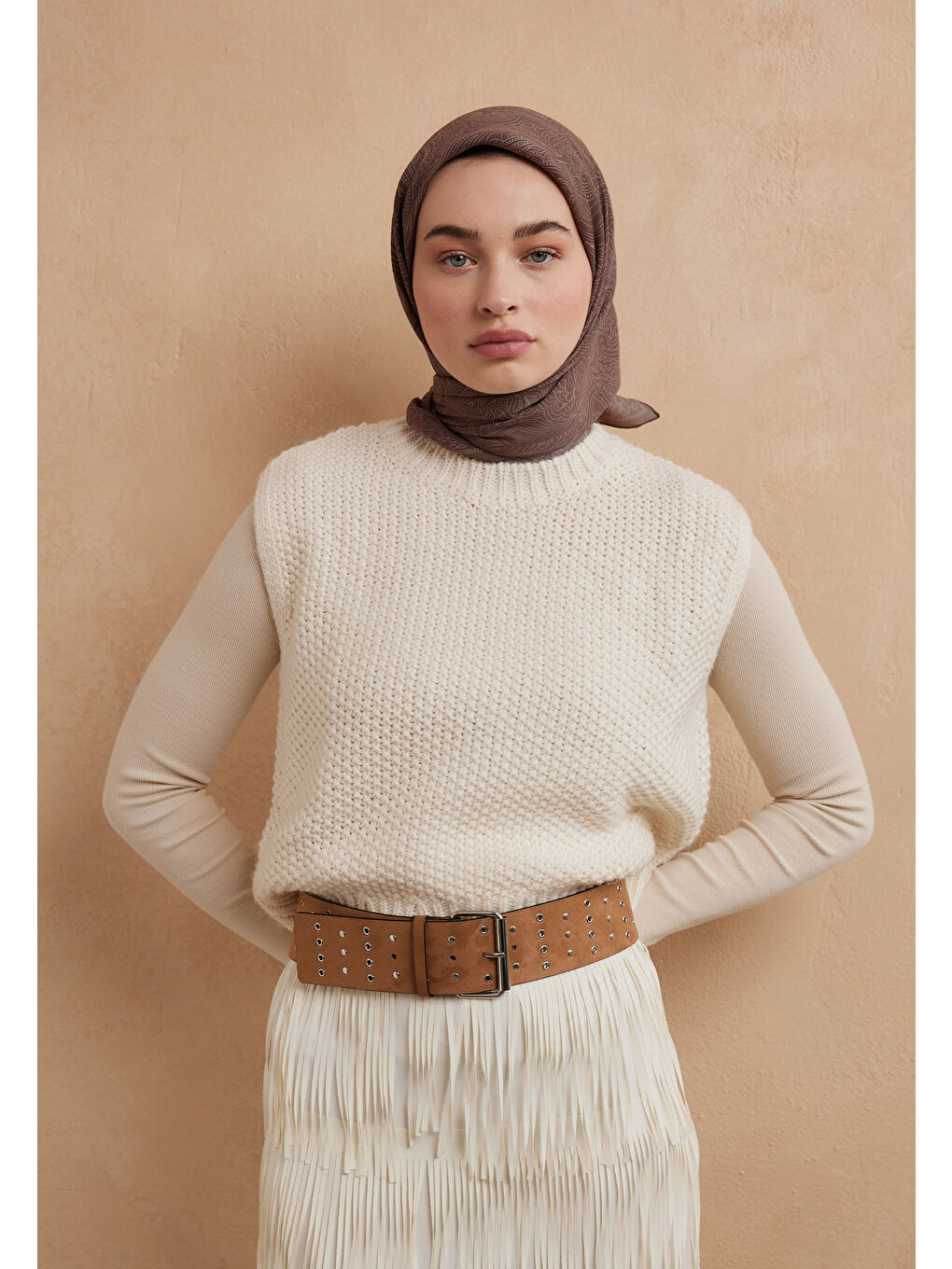 Kahverengi Reına Desen Pamuk İpek Eşarp Çikolata Kahve-4