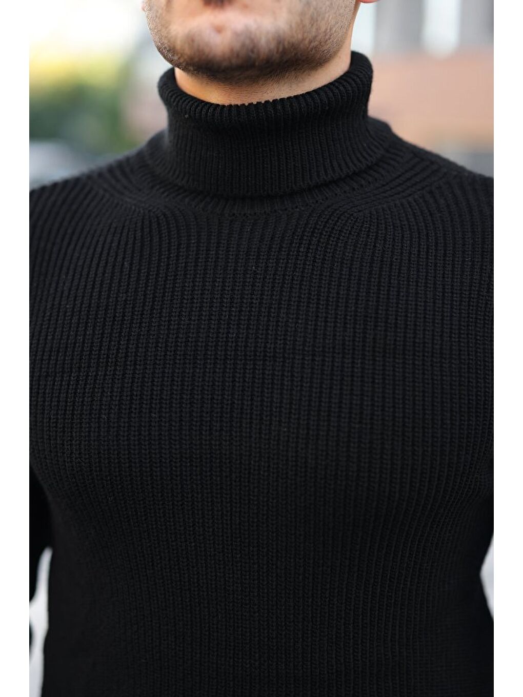 Siyah Erkek Boğazlı Örme Kazak-2