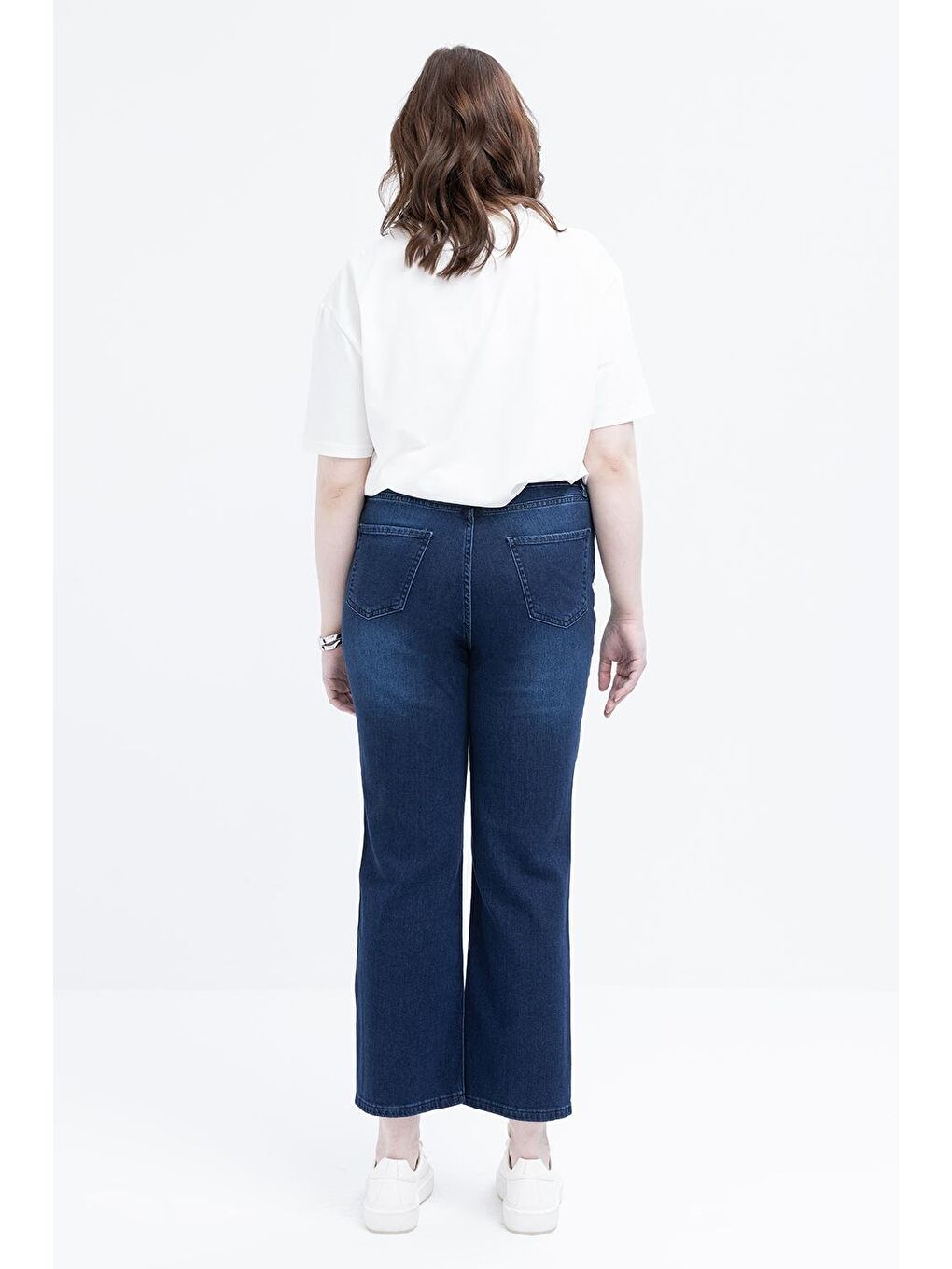 Koyu Mavi-Büyük Beden Elastanlı Boru Paça Denim Pantolon-3