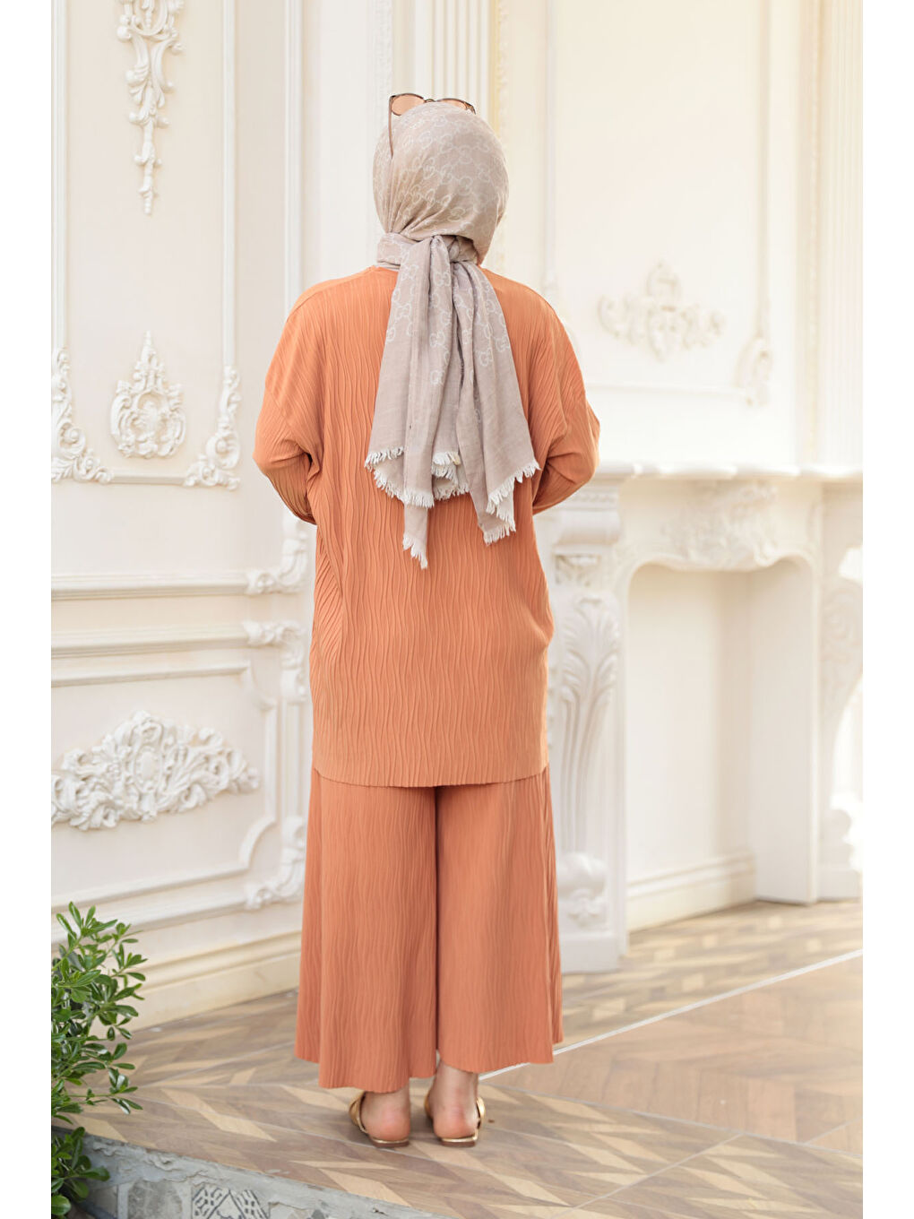 Kadın Kabarık Kumaş Takım Turuncu-4